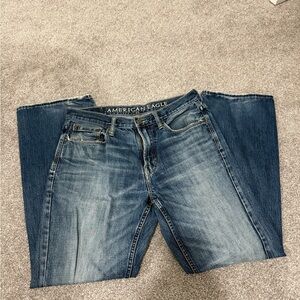 American Eagle Outfitters Men's Blue Jeans